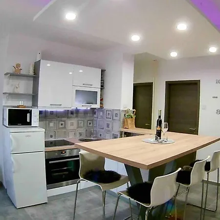 ***cute Modern Near Center Of Rijeka*** Apartamento *