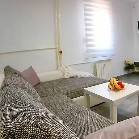 ***cute Modern Near Center Of Rijeka***