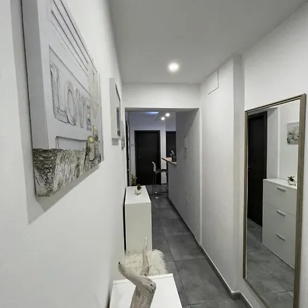 ***cute Modern Near Center Of Rijeka*** Apartamento *